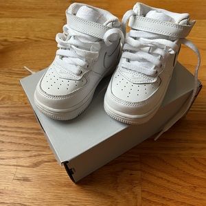 Nike air force 1 Infant size 5